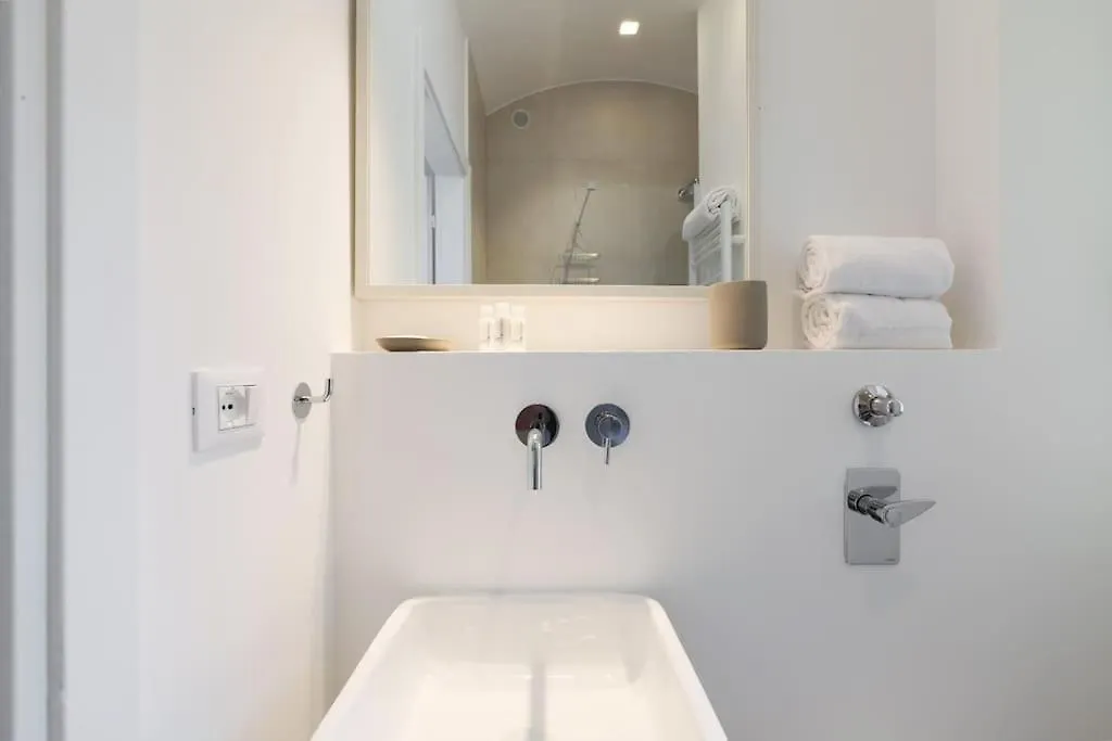 Contempora Apartments - Trilocale Podgora 10 Milan 0*,
