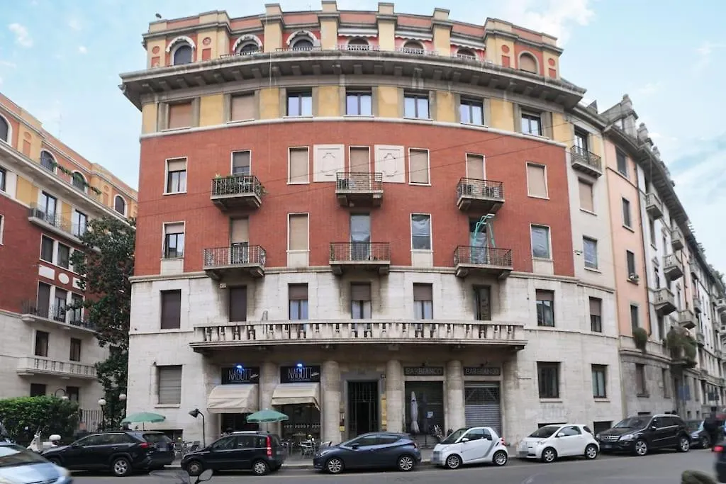 Contempora Apartments - Trilocale Podgora 10 Milan