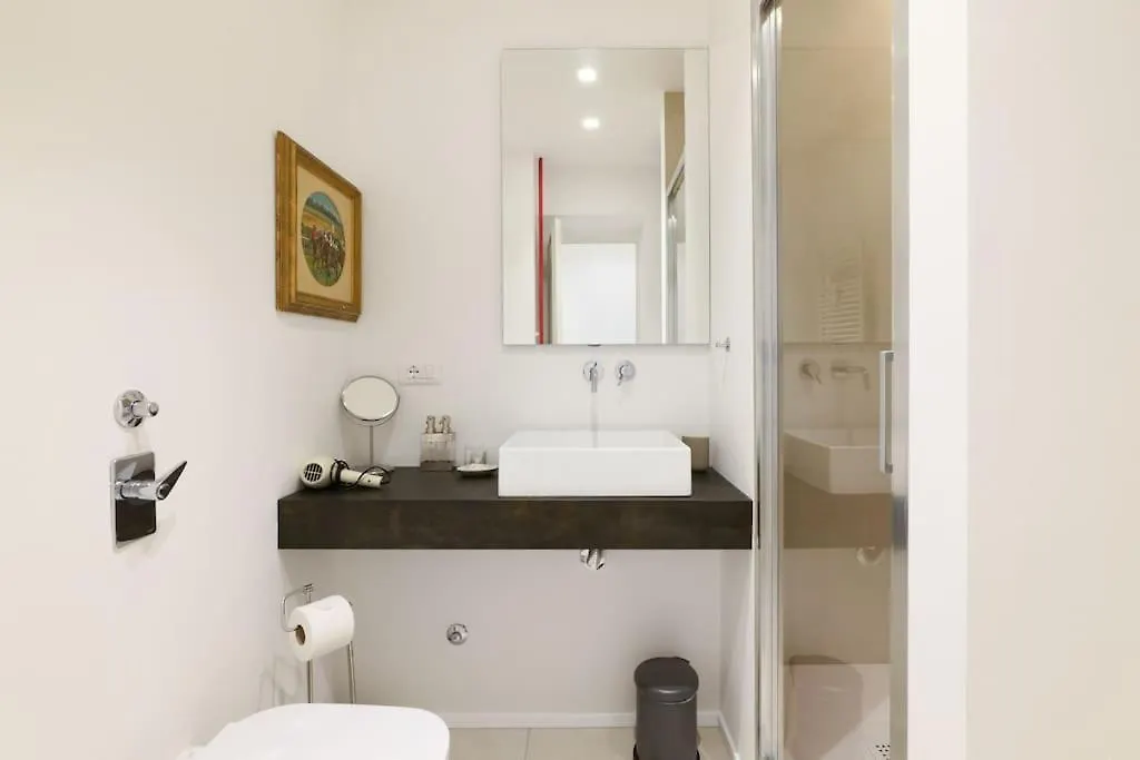 Contempora Apartments - Trilocale Podgora 10 Μιλάνο